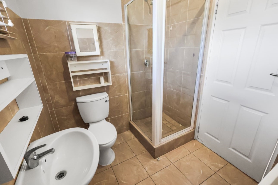 To Let 2 Bedroom Property for Rent in Greenfields Eastern Cape
